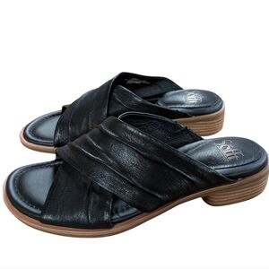 Sofft Fallon Black Leather Slide Sandals Size 9